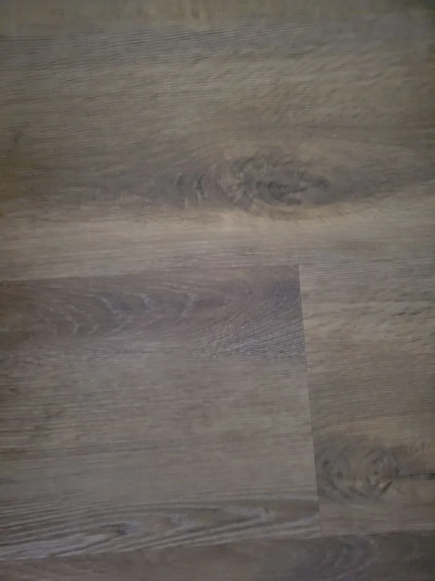 Open-plan floor transition